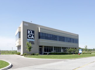 Plus de détails pour 2865 Bristol Cir, Oakville, ON - Coworking à louer