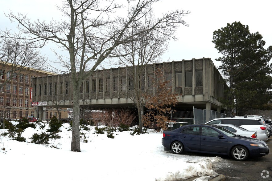 275 Hancock St, Quincy, MA à louer - Photo de l’immeuble – Image 3 sur 6