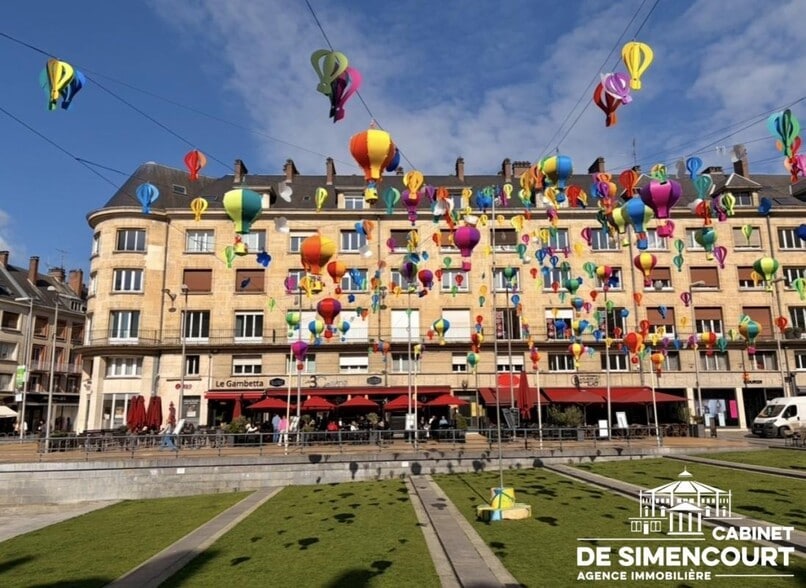 Local commercial dans Amiens à louer - Photo de l’immeuble – Image 1 sur 1