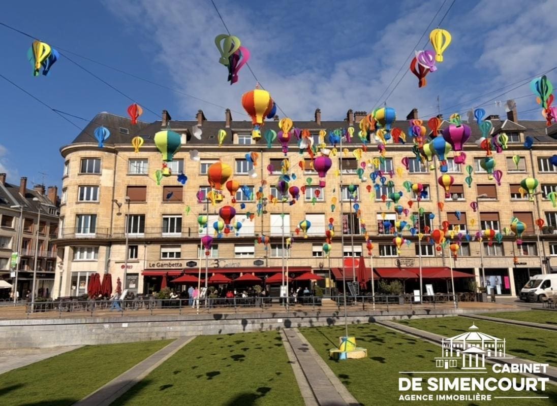 Local commercial dans Amiens à louer Photo de l’immeuble– Image 1 sur 2