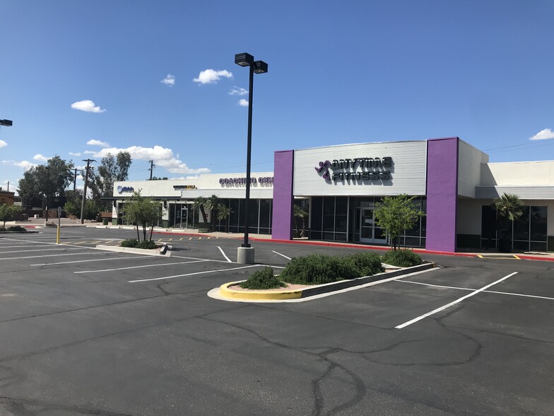 2240 N Scottsdale Rd, Tempe, AZ à louer - Photo principale – Image 1 sur 17