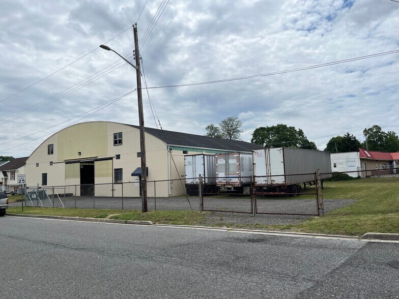 565 N East Blvd, Vineland, NJ à vendre - Photo de l’immeuble – Image 2 sur 9