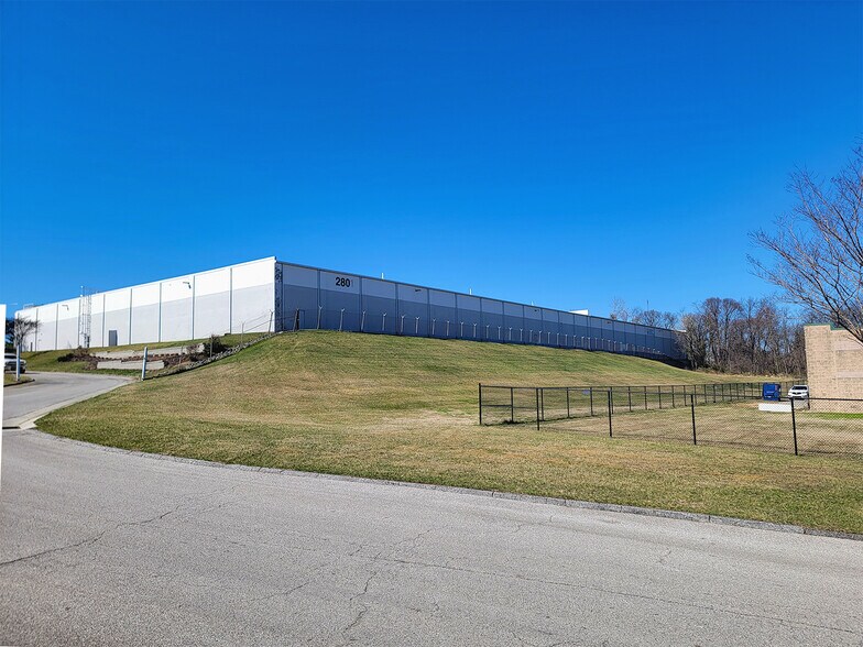 2801 W Patapsco Ave, Baltimore, MD à louer - Photo principale – Image 1 sur 3