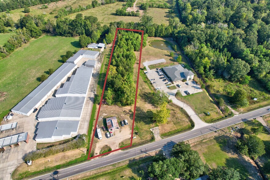 12939 Hooper Rd, Baton Rouge, LA à vendre - Photo de l’immeuble – Image 2 sur 9