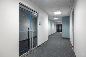 350 Lincoln St, Hingham, MA à louer Photo intérieure– Image 2 sur 6