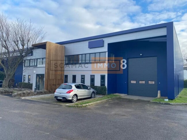 Plus de détails pour Bureau, Industriel/Logistique à louer