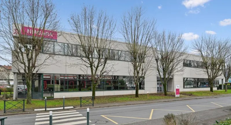 191 rue du 1er Mai, Nanterre à louer - Photo de l’immeuble – Image 1 sur 8