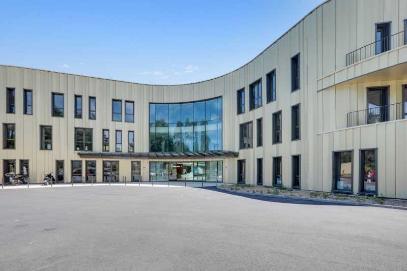 115 Rue Sans Souci, Limonest à louer Photo de l’immeuble– Image 1 sur 7