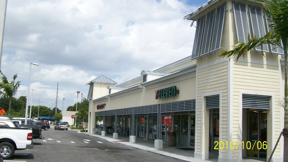 6400 NW 186th St, Miami Lakes, FL à louer - Photo de l’immeuble – Image 3 sur 6