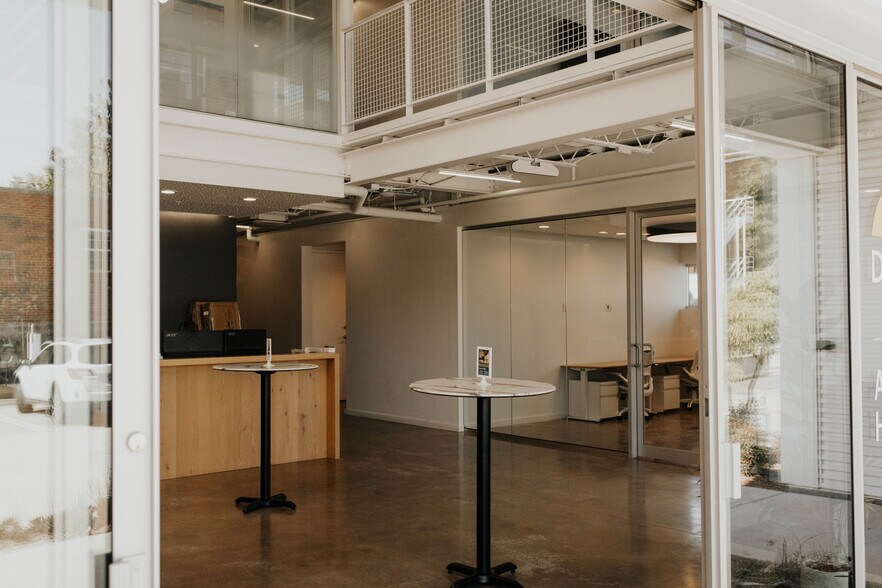 1214 N Hudson Ave, Oklahoma City, OK à louer - Photo intérieure – Image 2 sur 21