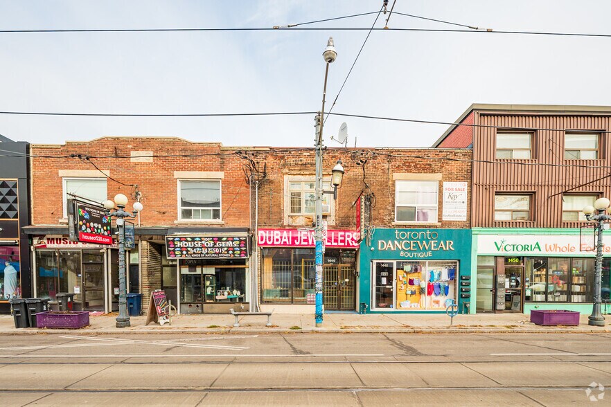 1448 Gerrard St E, Toronto, ON à vendre - Photo de l’immeuble – Image 2 sur 2