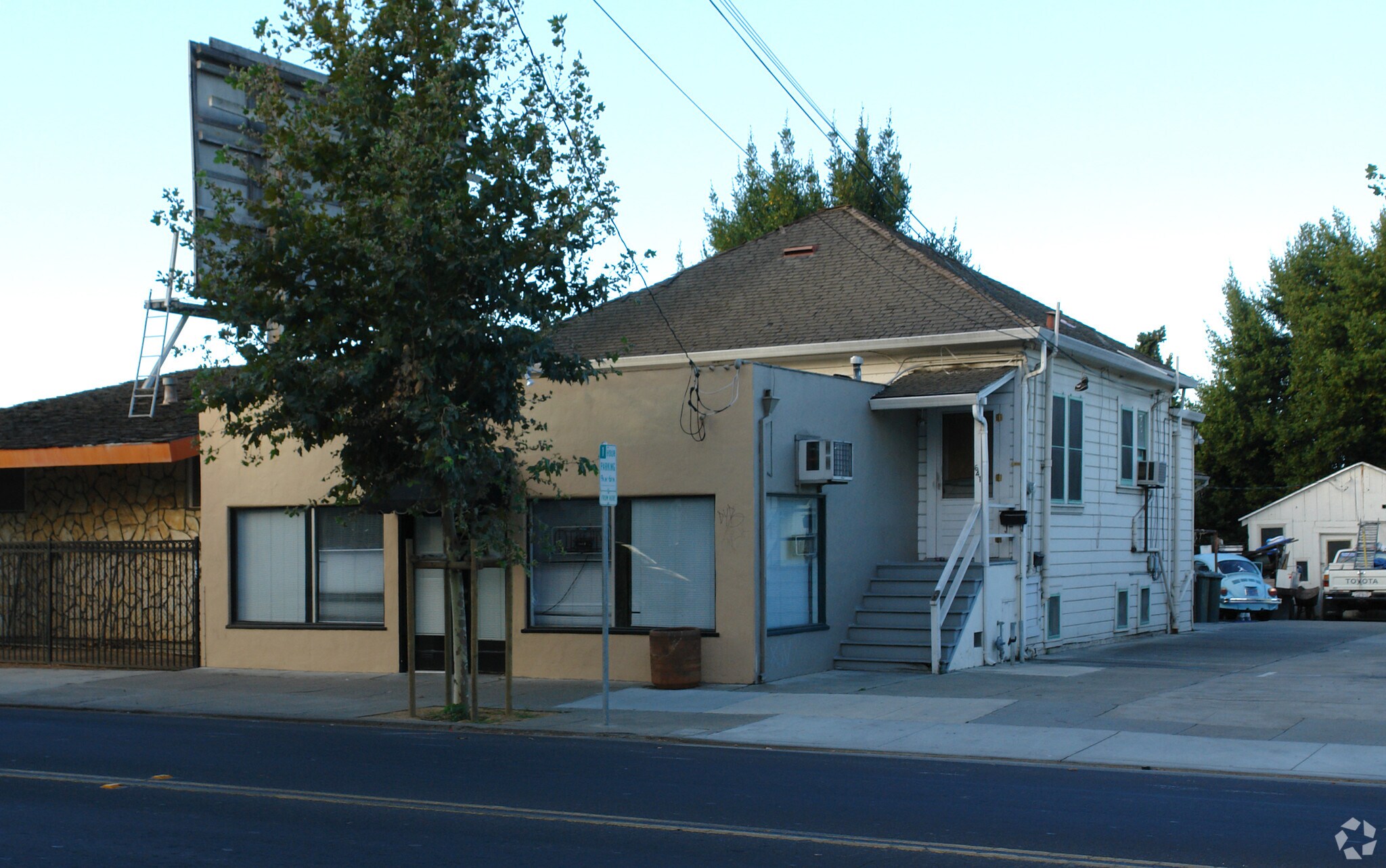 641-643 N 13th St, San Jose, CA à vendre Photo principale– Image 1 sur 4