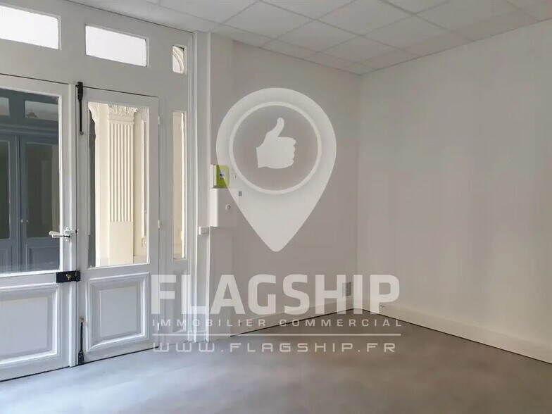 Bureau dans Paris à louer - Photo de l’immeuble – Image 2 sur 4