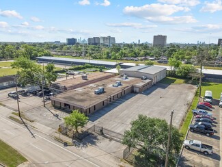 Plus de détails pour 1511 W 34th St, Houston, TX - Local d’activités à vendre