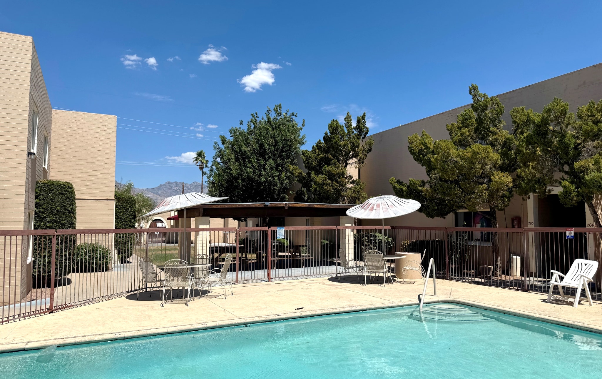 5160 E Bellevue St, Tucson, AZ à vendre Photo de l’immeuble– Image 1 sur 17