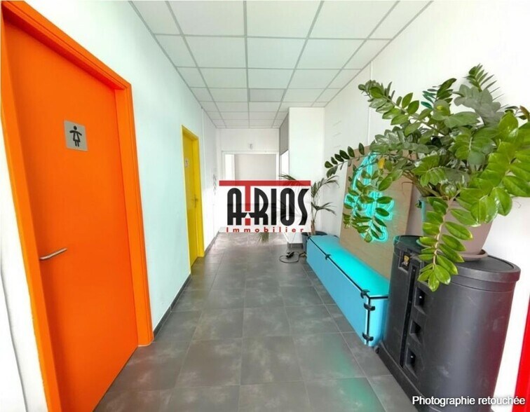Bureau dans La Garde à louer - Photo de l’immeuble – Image 2 sur 16