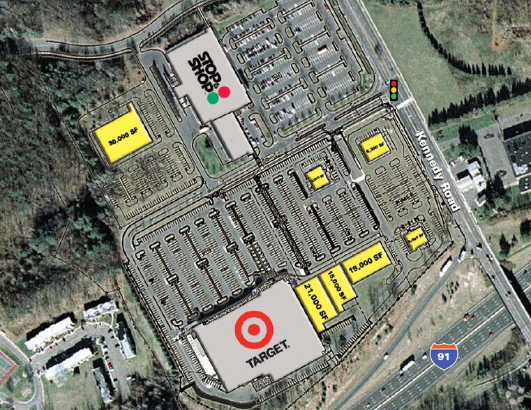 1095 Kennedy Rd, Windsor, CT à louer - Photo de l’immeuble – Image 2 sur 11