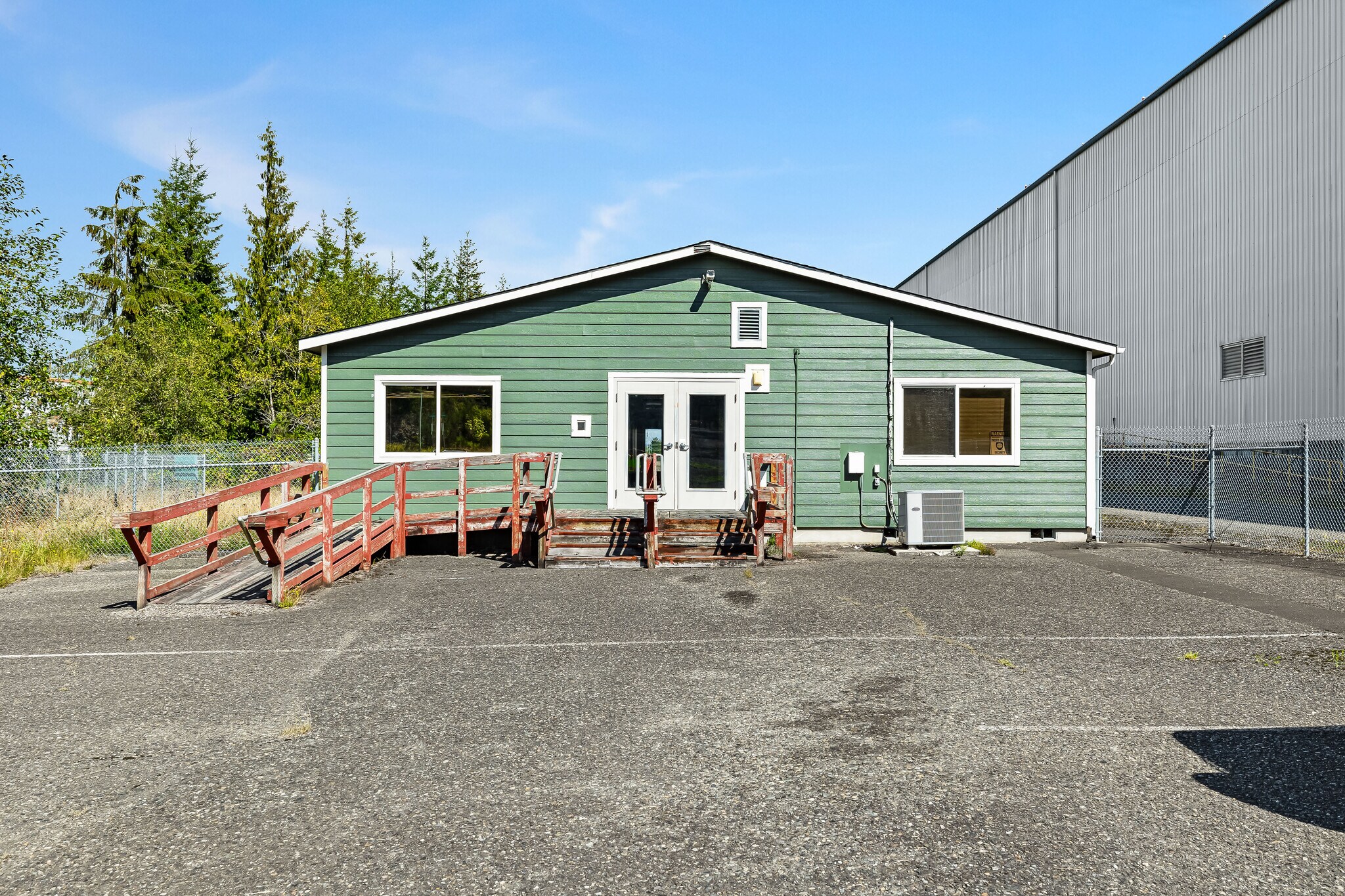 100 Commerce Ln, Elma, WA à louer Photo de l’immeuble– Image 1 sur 9