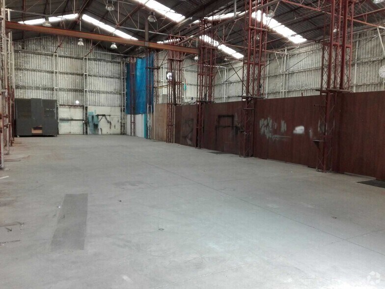 Industriel/Logistique dans Mejorada del Campo, Madrid à vendre - Photo de l’immeuble – Image 2 sur 5