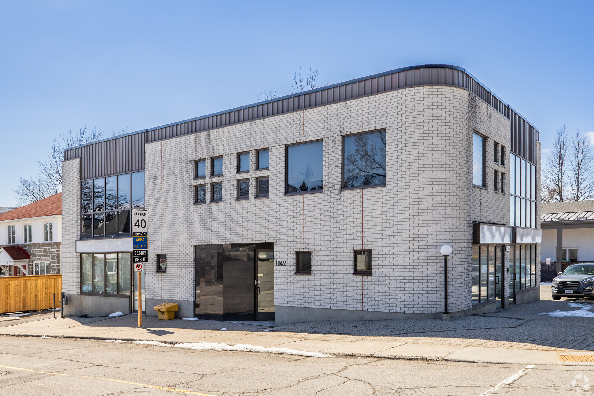 1142 Carling Ave, Ottawa, ON à louer Photo principale– Image 1 sur 8