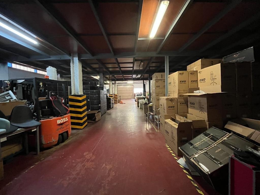 Industriel/Logistique dans Cerdanyola del Vallès, Barcelona à vendre Photo intérieure– Image 1 sur 14