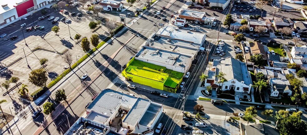 9219 Whittier Blvd, Pico Rivera, CA à vendre - Photo de l’immeuble – Image 3 sur 7