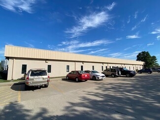 Plus de détails pour 1013 SE Browning Ave, Lees Summit, MO - Bureau à louer