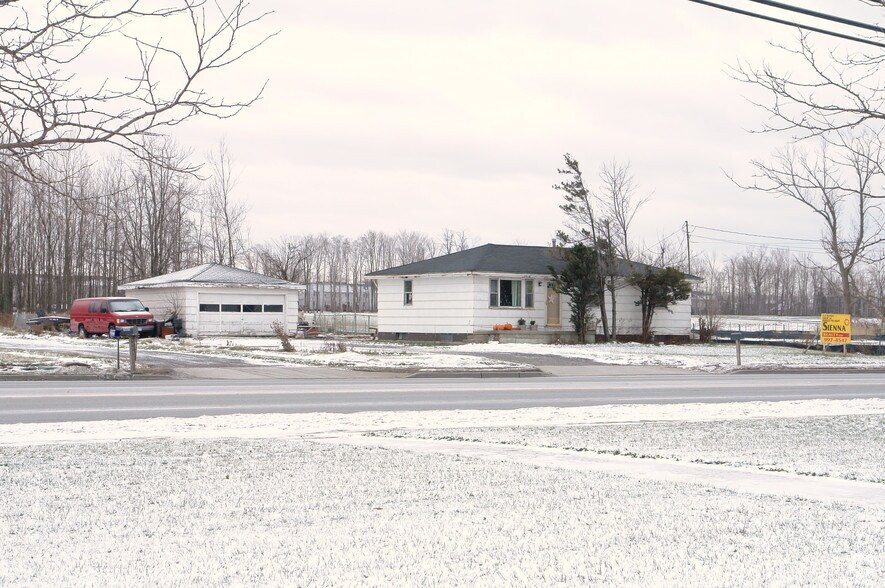5007 Transit Rd, Depew, NY à louer - Photo de l’immeuble – Image 2 sur 13