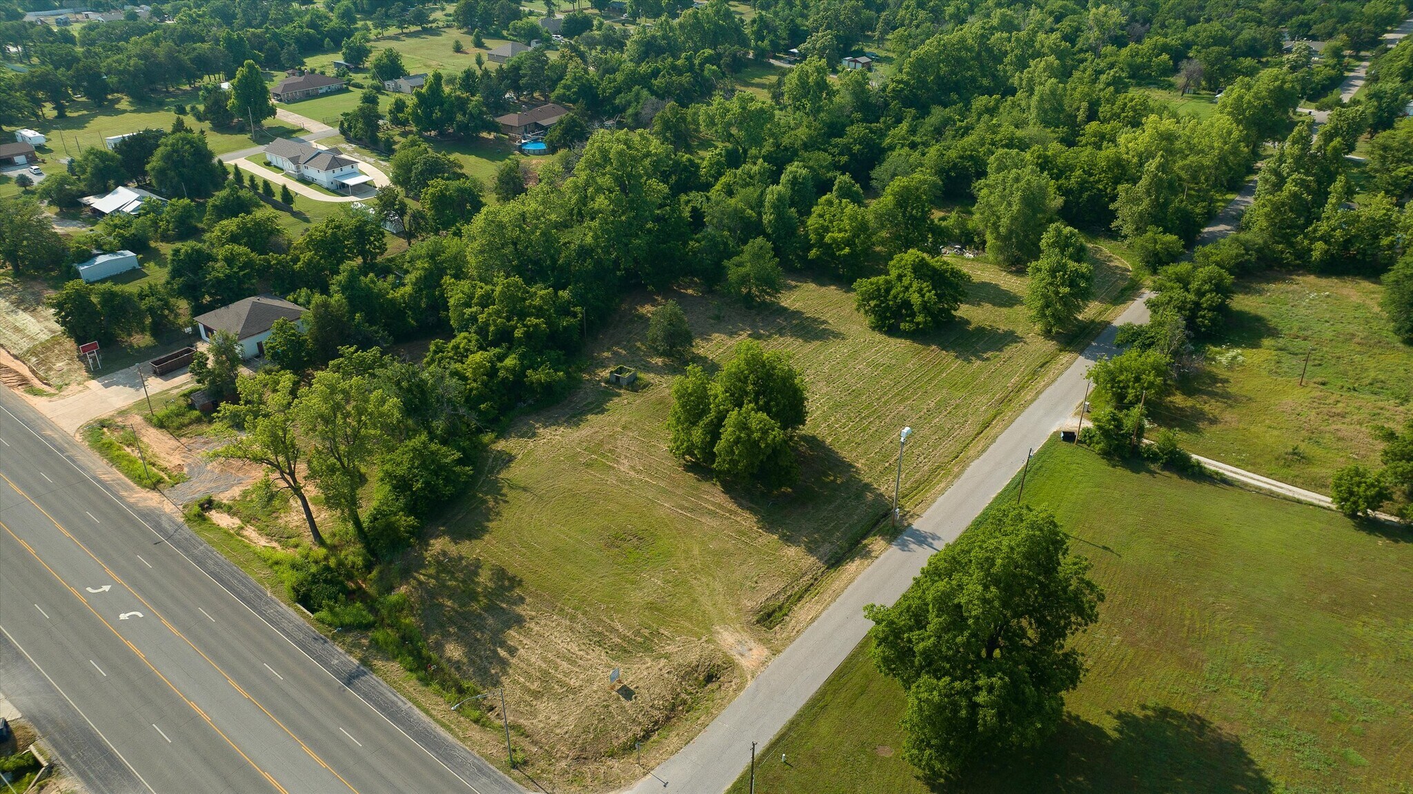13311 NE 23rd St, Choctaw, OK à vendre Photo principale– Image 1 sur 5
