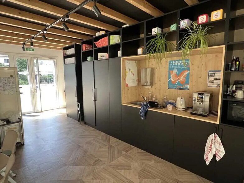 Bureau dans Nantes à louer - Photo de l’immeuble – Image 3 sur 10