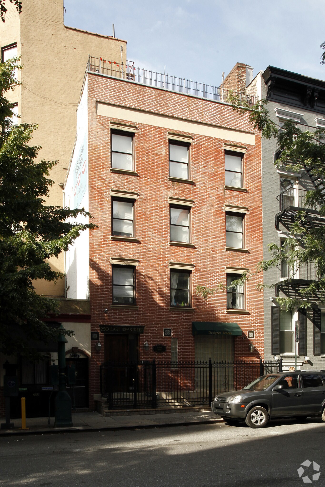 250 E 32nd St, New York, NY à louer Photo principale– Image 1 sur 91