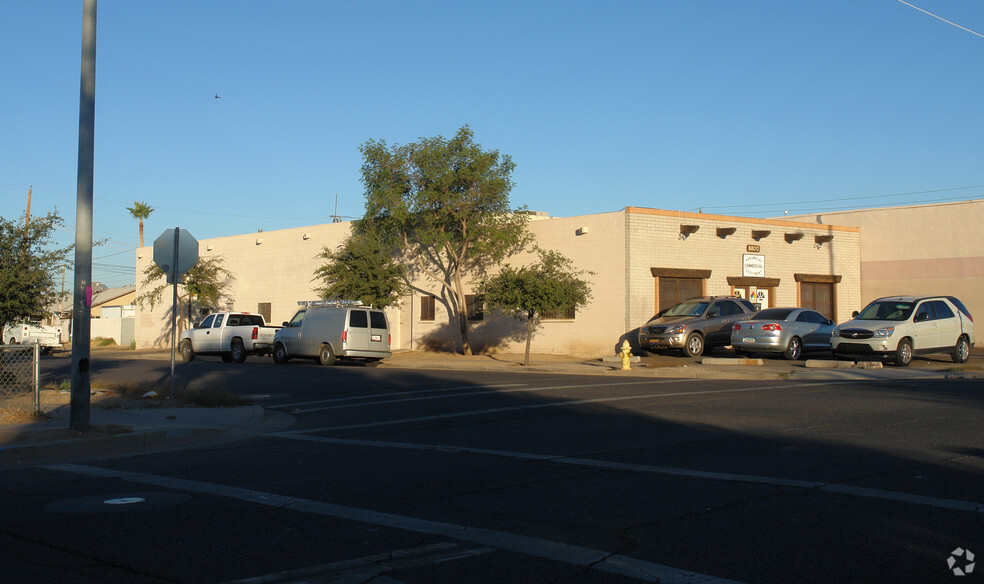 6800 N 55th Ave, Glendale, AZ à vendre - Photo de l’immeuble – Image 3 sur 3