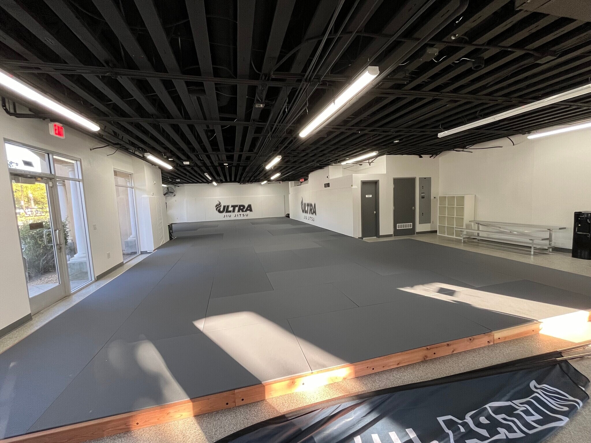 23333 Cinema Dr, Santa Clarita, CA à louer Photo intérieure– Image 1 sur 4