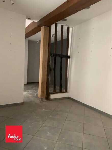 Bureau dans Chartres à louer - Photo de l’immeuble – Image 1 sur 5