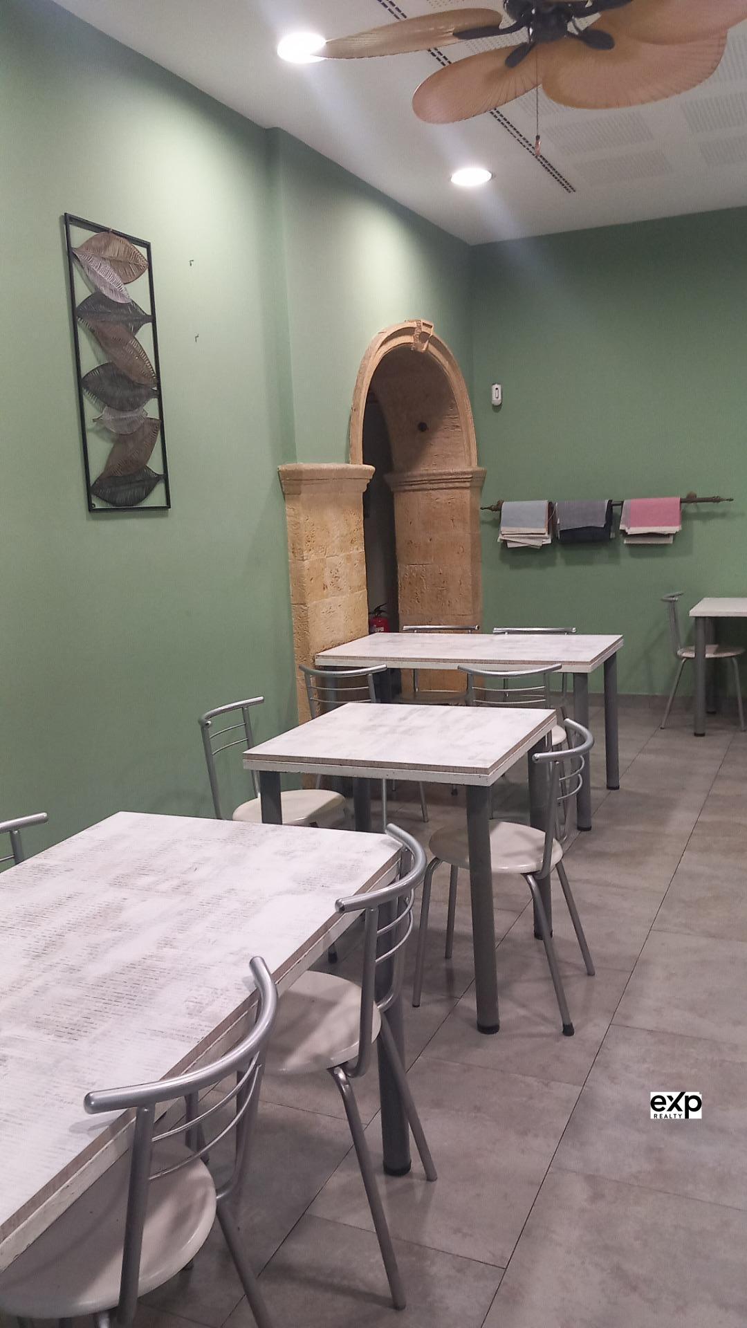 Immeuble residentiel dans València, Valencia à vendre Photo intérieure– Image 1 sur 6