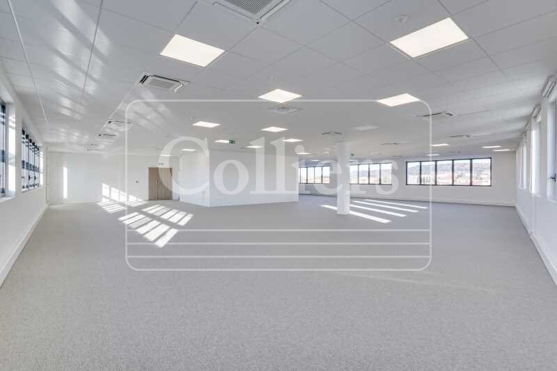 571 Avenue Rhin Danube, Vitrolles à louer - Photo intérieure – Image 3 sur 10