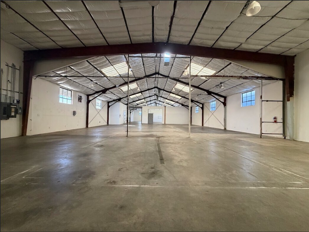 1989 Blake Ave, Los Angeles, CA à louer Photo intérieure– Image 1 sur 12