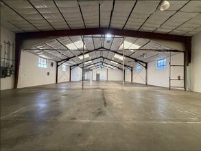 1989 Blake Ave, Los Angeles, CA à louer Photo intérieure– Image 1 sur 12