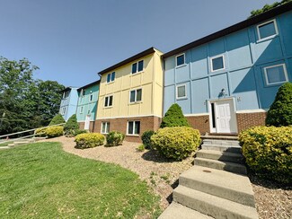 Plus de détails pour 22023-22033 Oxford Ct, Lexington Park, MD - Logement à vendre