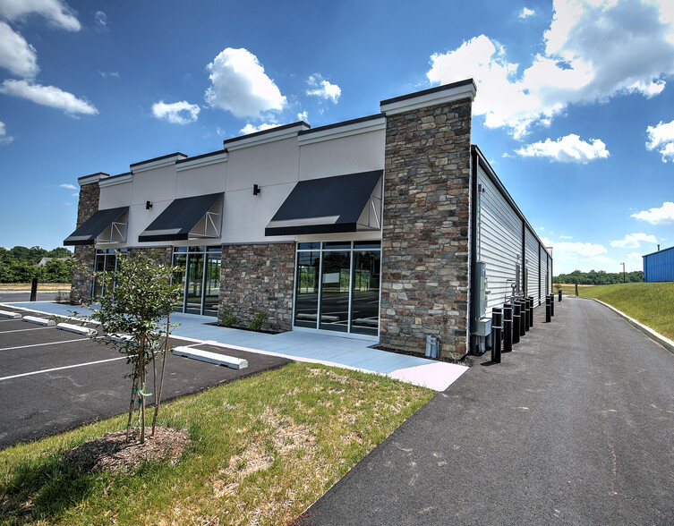 2215 E Churchville Rd, Bel Air, MD à louer - Photo de l’immeuble – Image 3 sur 15