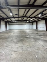 1042 Mitchell Jellison Dr, Elkhart, IN à louer Photo intérieure– Image 2 sur 2