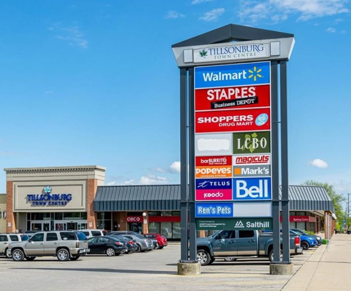 200 Broadway St, Tillsonburg, ON à louer - Photo principale – Image 1 sur 17