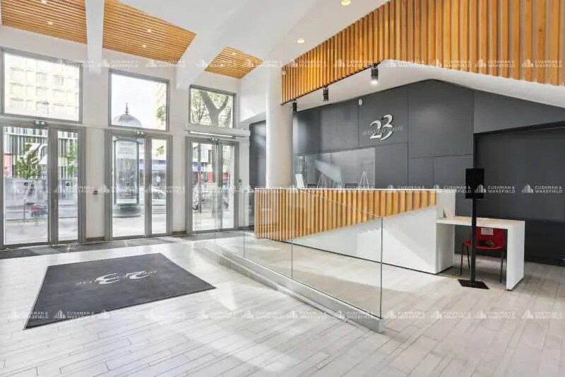 23-23 Avenue D'Italie, Paris à louer - Photo de l’immeuble – Image 3 sur 11