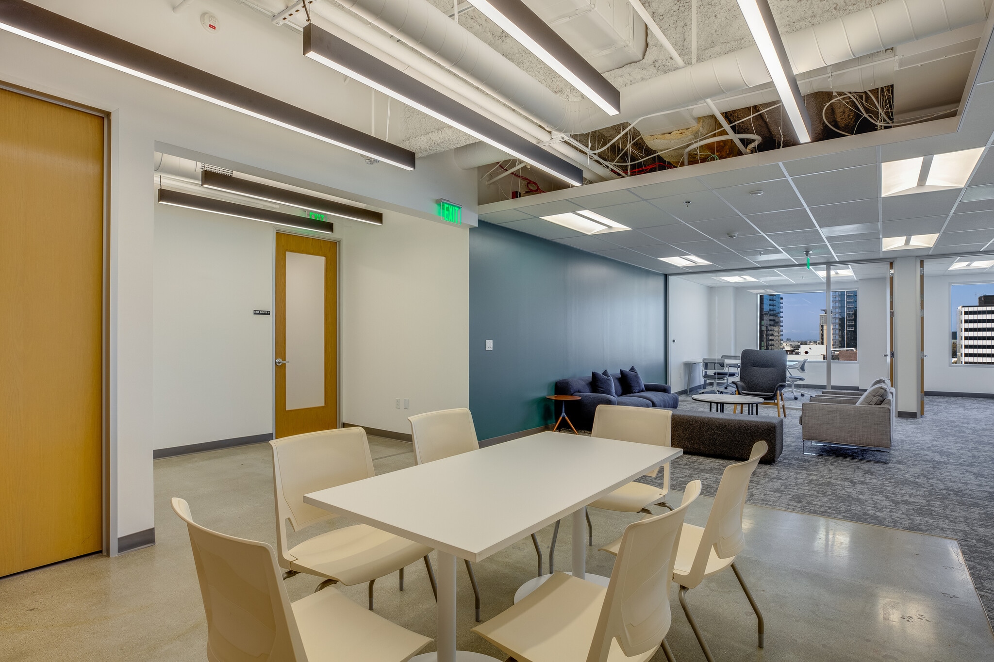 160 W Santa Clara St, San Jose, CA à louer Photo intérieure– Image 1 sur 23