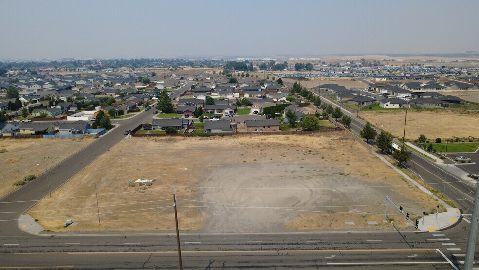 East A Street, Pasco, WA à vendre - Photo de l’immeuble – Image 2 sur 7