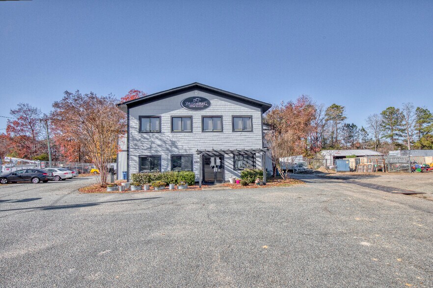 4403 Ironbound Rd, Williamsburg, VA à vendre - Photo de l’immeuble – Image 3 sur 11