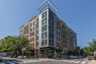 Plus de détails pour 3232 Georgia Ave NW, Washington, DC - Local commercial à louer