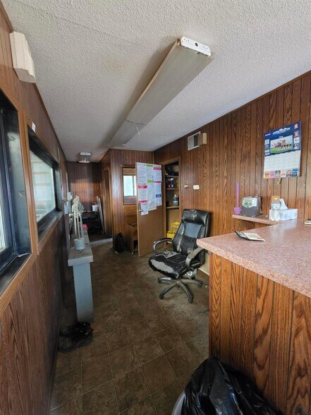 57258 US 20, Laurel, NE à vendre - Photo intérieure – Image 3 sur 4