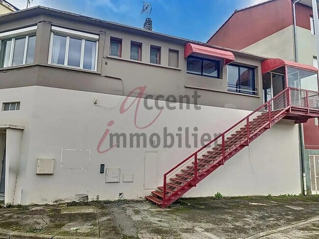 Plus de détails pour Bureau à vendre