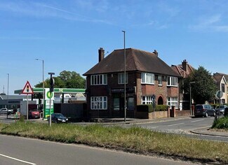 Plus de détails pour 75 Brighton Rd, Banstead - Local commercial à vendre